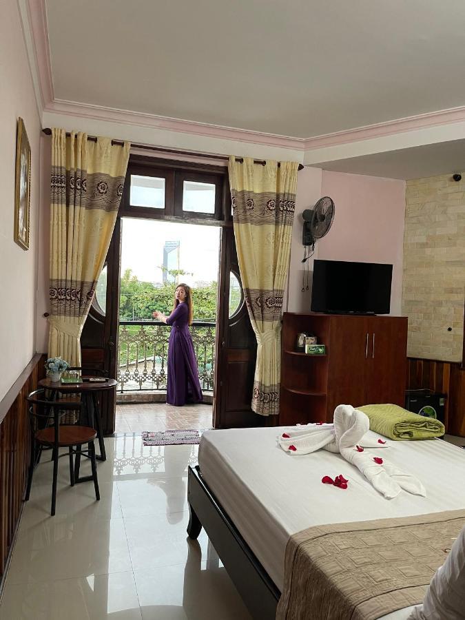 Nam Phuong Riverside Villa Hue Luaran gambar