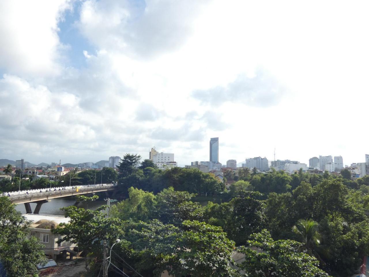 Nam Phuong Riverside Villa Hue Luaran gambar
